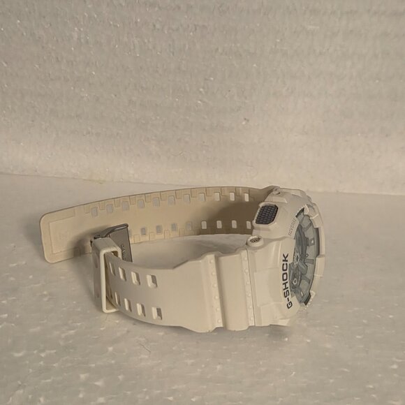 Casio G Shock NWOT condition Matte white - Picture 6 of 11